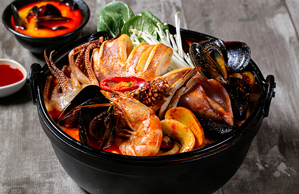 통오징어 해물짬뽕탕