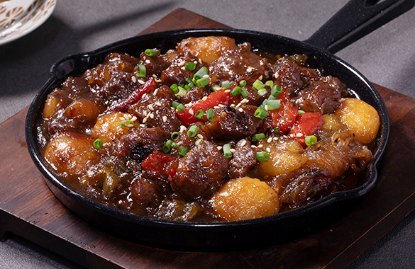 소갈비살 감자조림